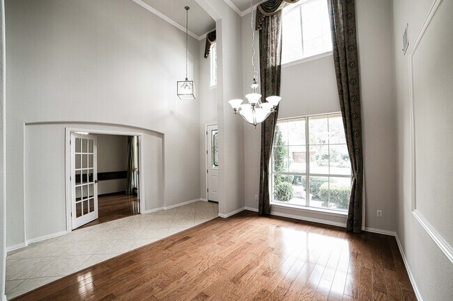 Foto del edificio - 3416 Ballard Dr