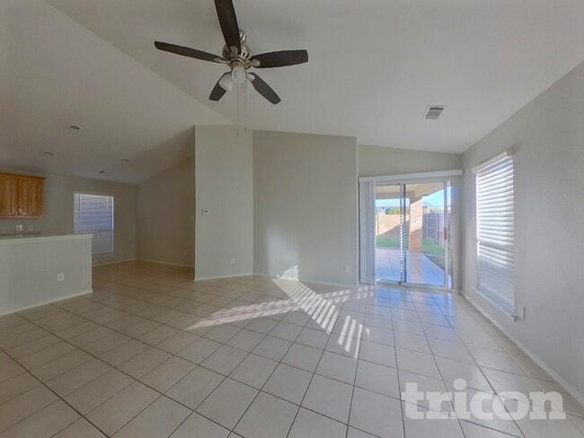 Building Photo - 6540 Geneva Ln