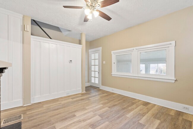 Photo - 551 Clemesha Ave House