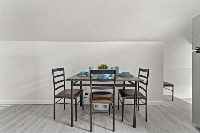 Foto del edificio - 523 18th Ave S