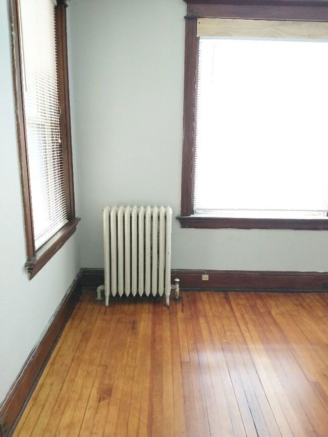 Foto del edificio - 3227 Jefferson Ave