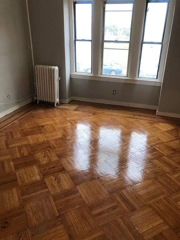 Foto del edificio - 122 Clinton Pl