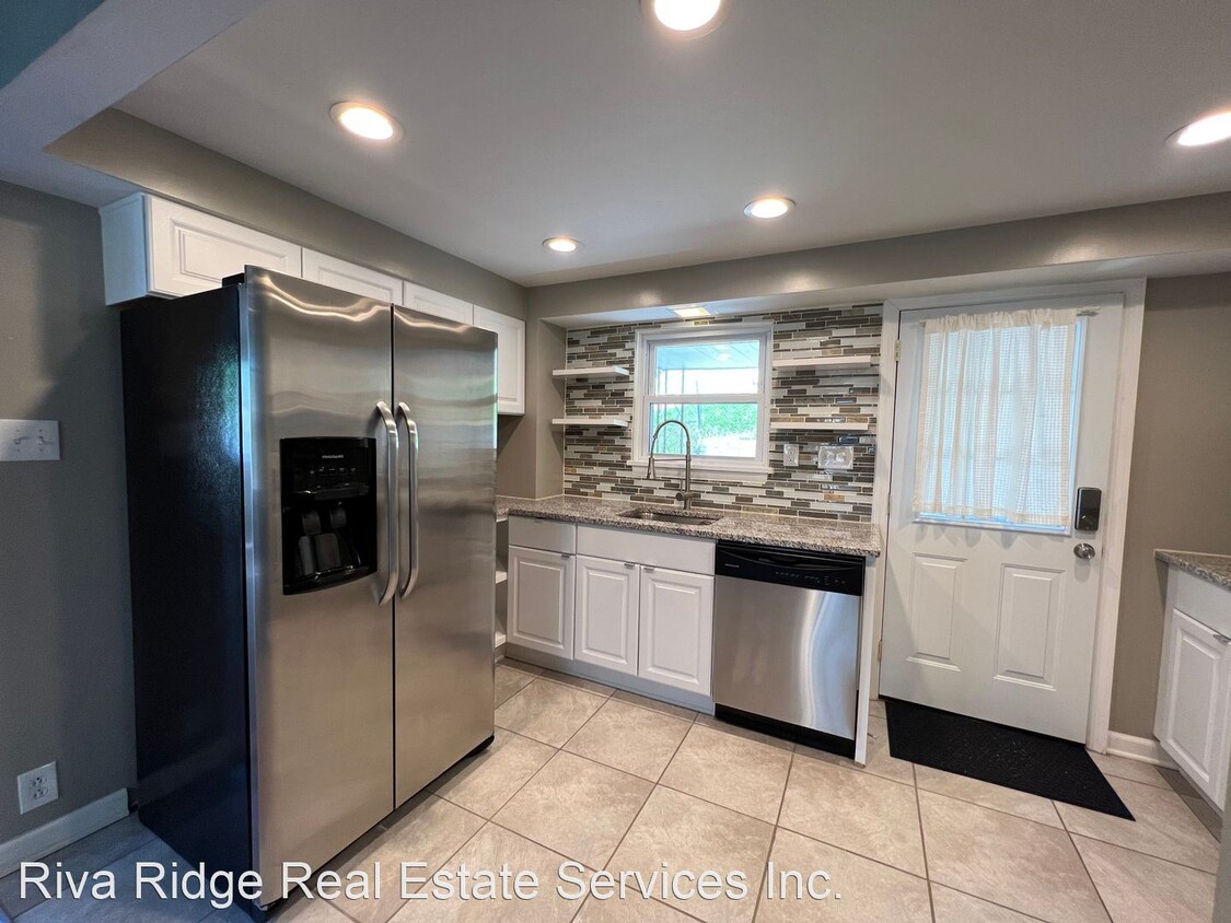 Foto principal - 3 br, 1 bath House - 3101 Belleville Street