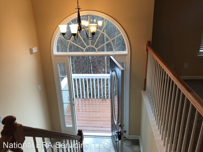 Building Photo - 3 br, 2 bath House - 161 Diamond Ct