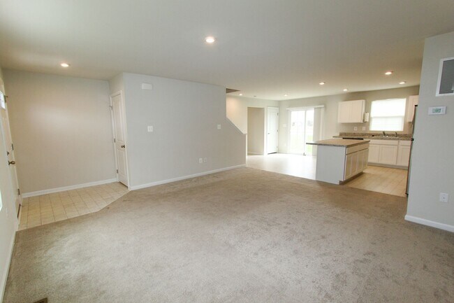 Foto del edificio - 4 Bed, 2.5 Single Family Home in Bunker Hi...