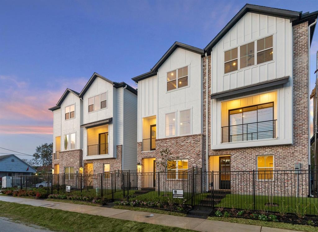 Foto principal - 143 Eastwood St