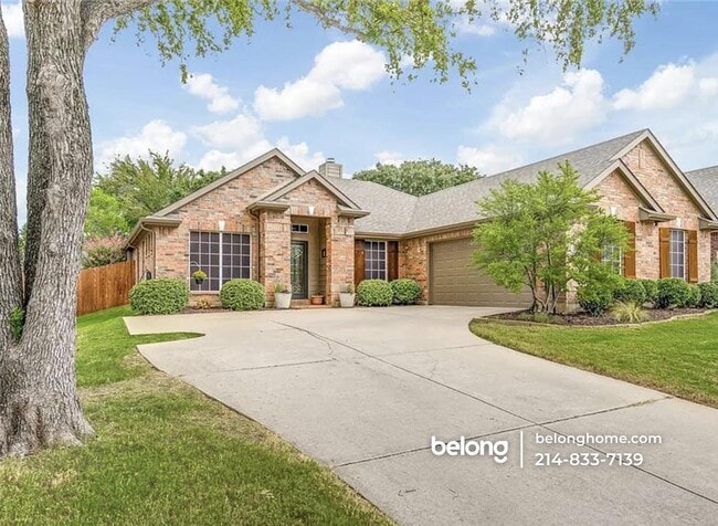 Building Photo - 2817 Hollow Ridge Dr