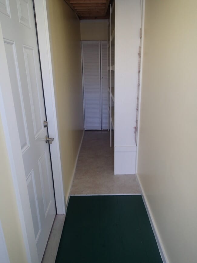 Private Entry - 36 German Cross Rd