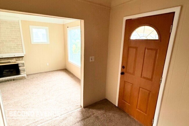 Foto del edificio - 1168 Champaign Rd