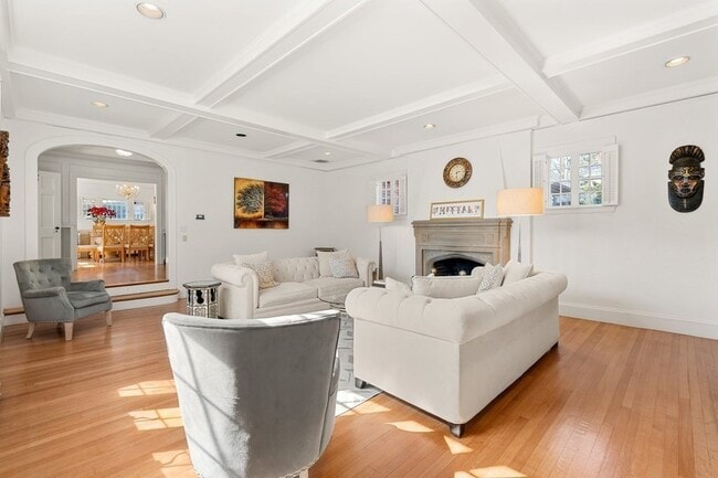 Foto del edificio - 487 Ward St