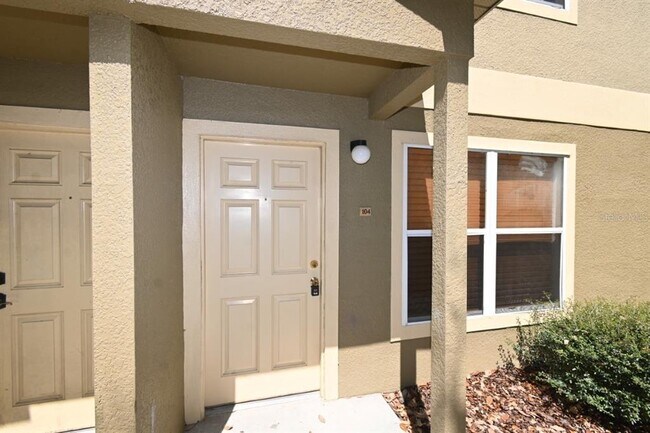 Foto del edificio - 36122 Lake Chase Blvd