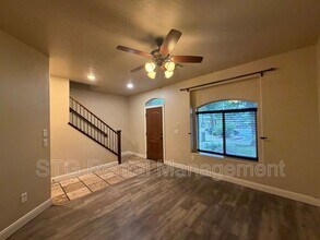 Building Photo - 2075 S Sir Monte Dr