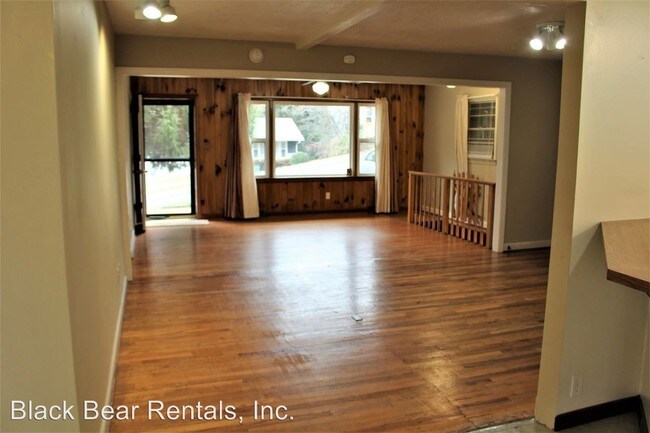 Building Photo - 3 br, 2 bath House - 29 Wentworth Ave