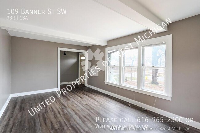 Building Photo - 109 Banner St SW
