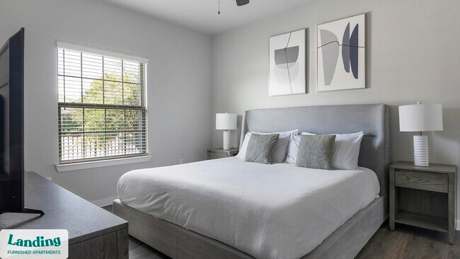 Foto del edificio - 8200 Clarksprings Dr