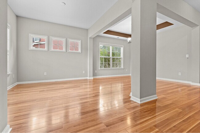 Foto del edificio - 5459 Charleywood Landing