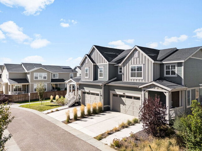 Building Photo - Charming 3 beds 2 baths in Commerce City!