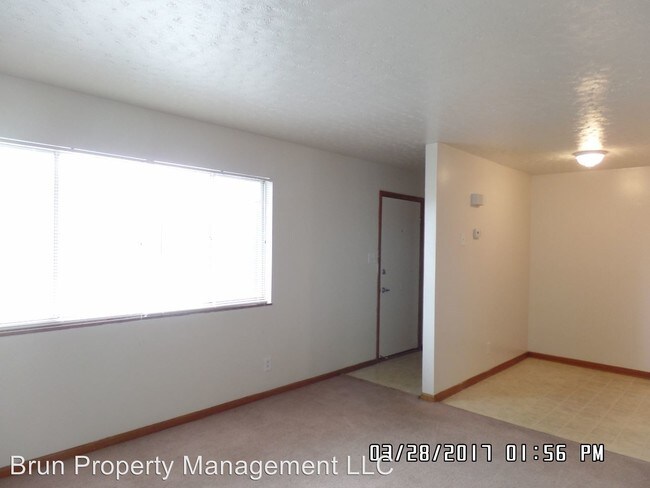 Foto del edificio - 2927 Whittle Springs Rd
