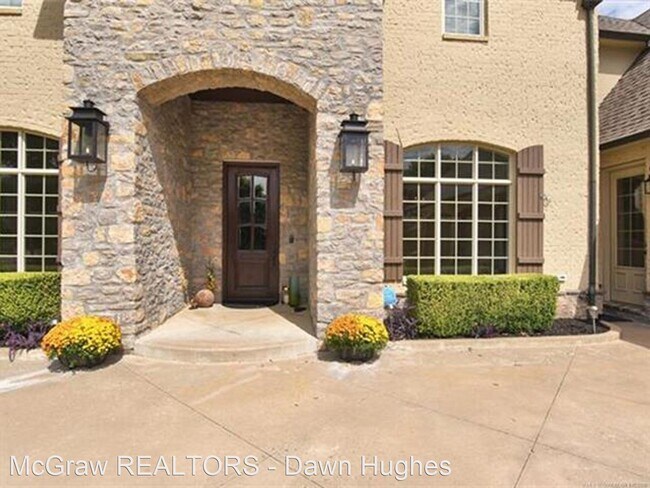 Foto del edificio - 5 br, 4.5 bath House - 11710 S. Richmond Ave.