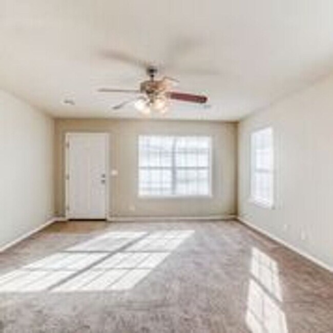 Foto del edificio - 997/999 CC