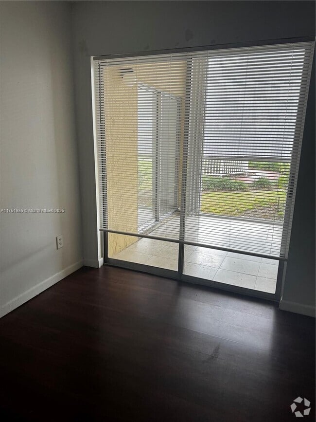Building Photo - 15320 SW 106th Terrace