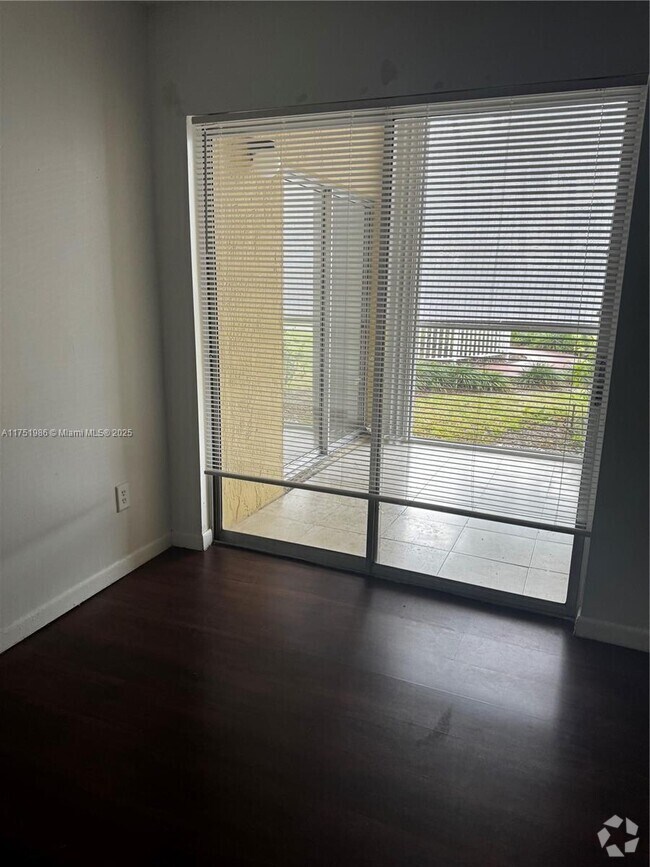 Building Photo - 15320 SW 106th Terrace
