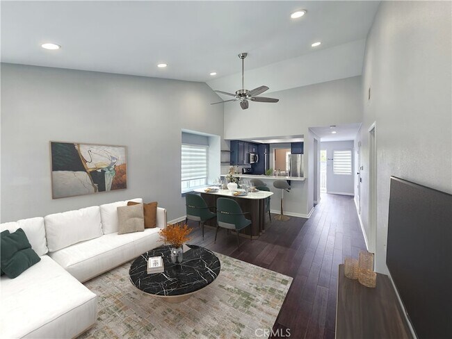 Foto del edificio - 536 Stone Harbor Cir