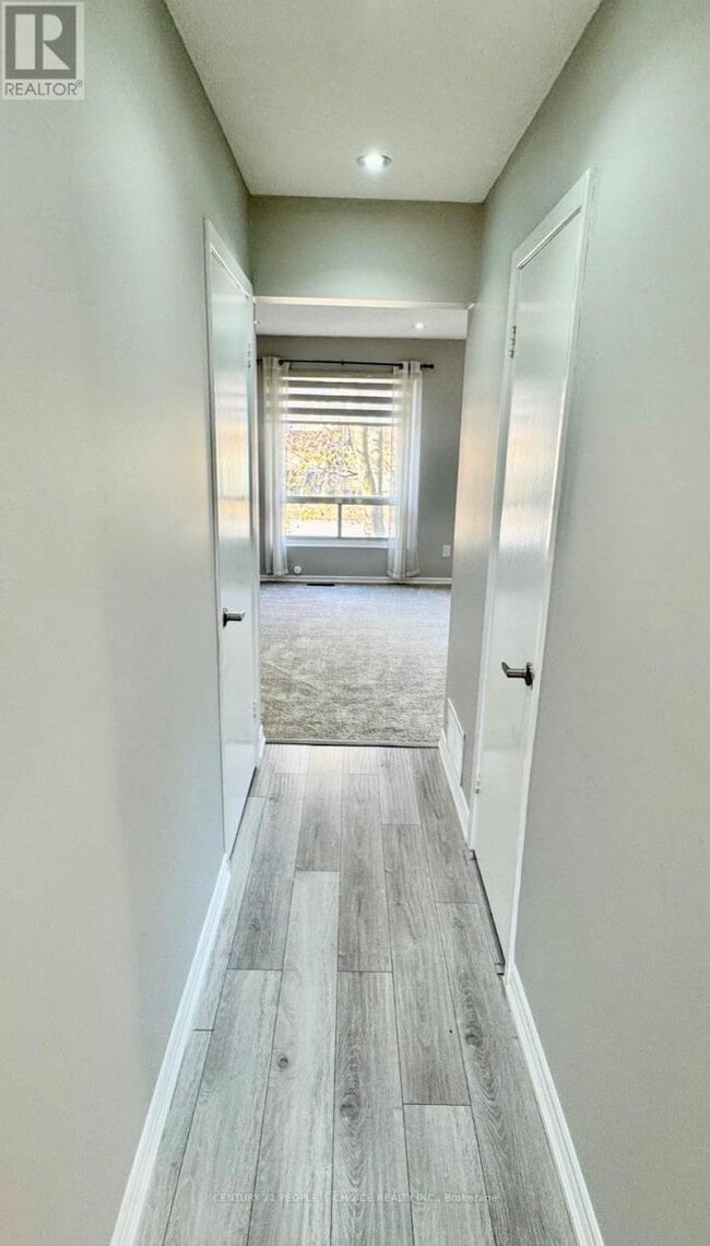 Building Photo - 16 Franklin Ct