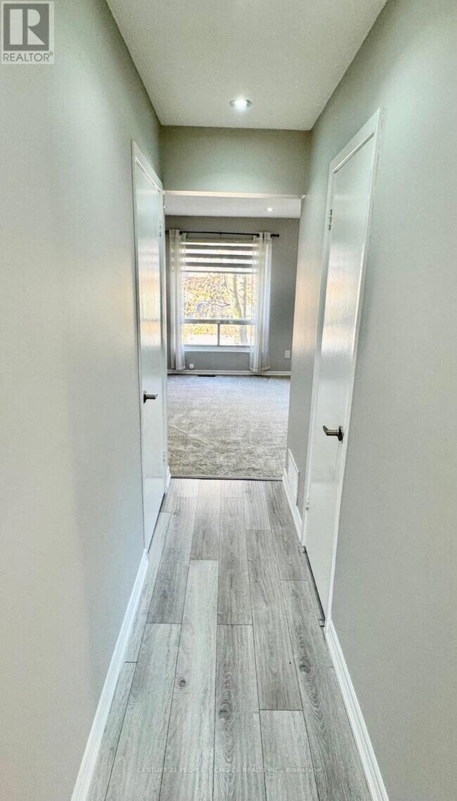 Photo du bâtiment - 16 Franklin Ct