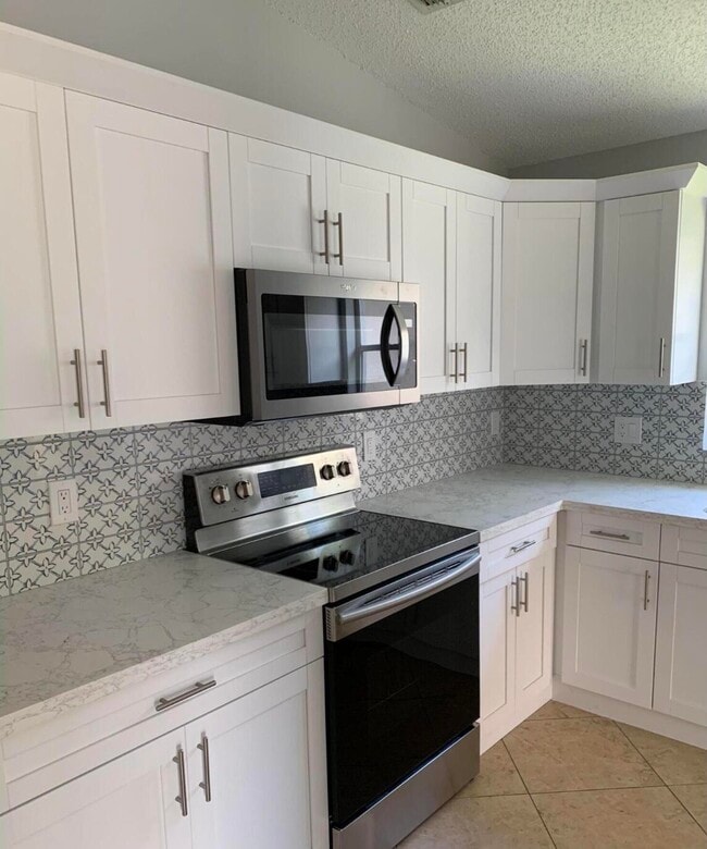 Building Photo - 1436 Waterway Cove Dr