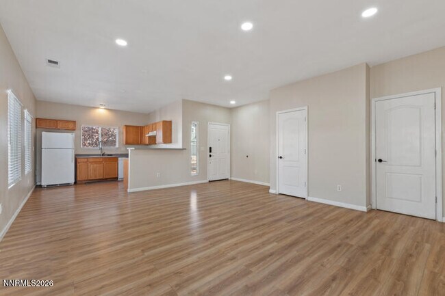 Foto del edificio - 9435 Stoney Creek Way