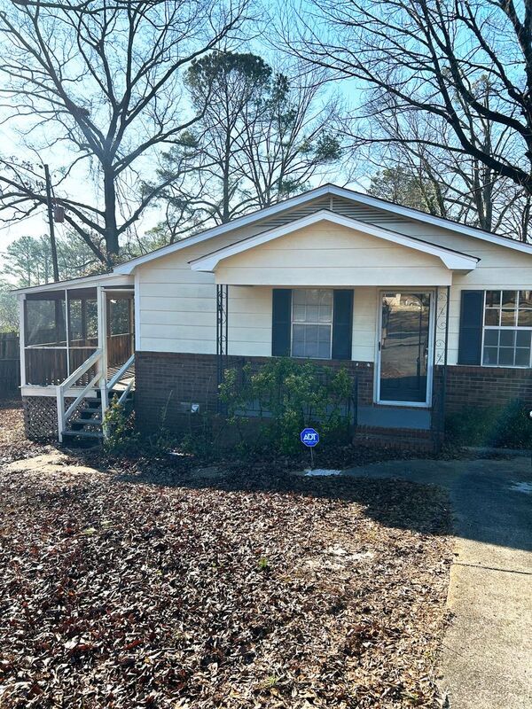 Primary Photo - 148 Avalon Ave