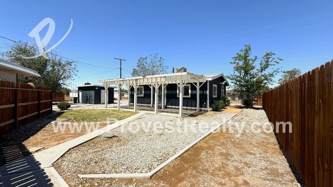 Building Photo - 13108 Algonquin Rd
