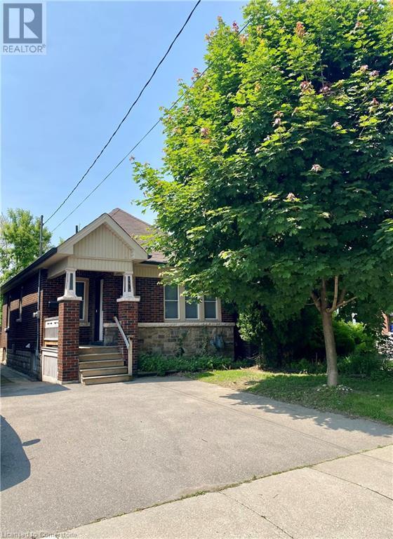 Primary Photo - 449 Herkimer St