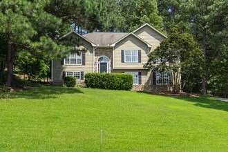 Building Photo - 5485 Forest Falls Dr