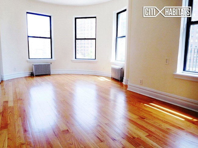 Foto del edificio - 300 W 106th St