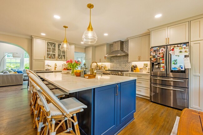 Building Photo - Magical Home with the Yard of Your Dreams!