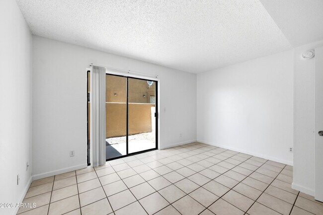 Building Photo - 12231 N 21st Ave