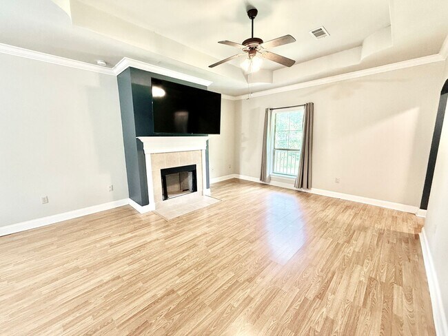 Foto del edificio - 16918 Watkins Rd