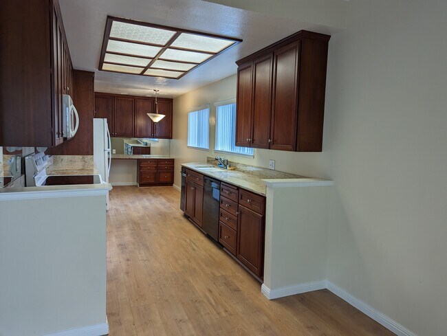 Eat in Kitchen with Built in computer desk - 50 Horgan Ave