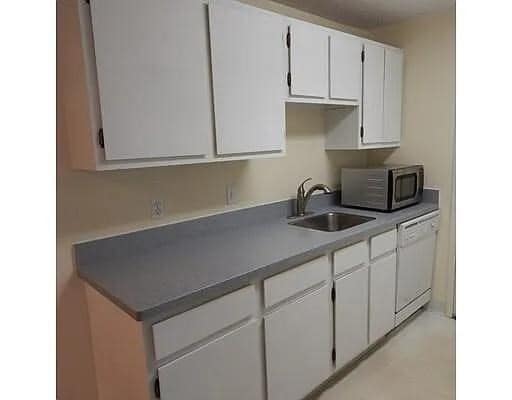 Building Photo - 34 Silver Hill Ln