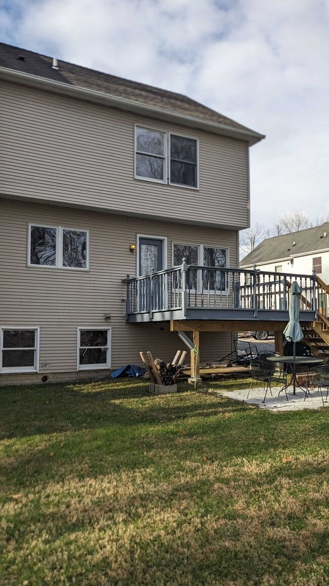 Foto del edificio - 10 Wells Woods Ln