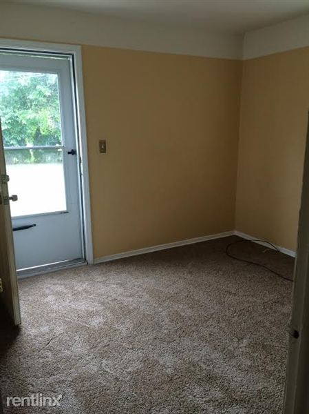 Building Photo - 2721 Ackley Ave