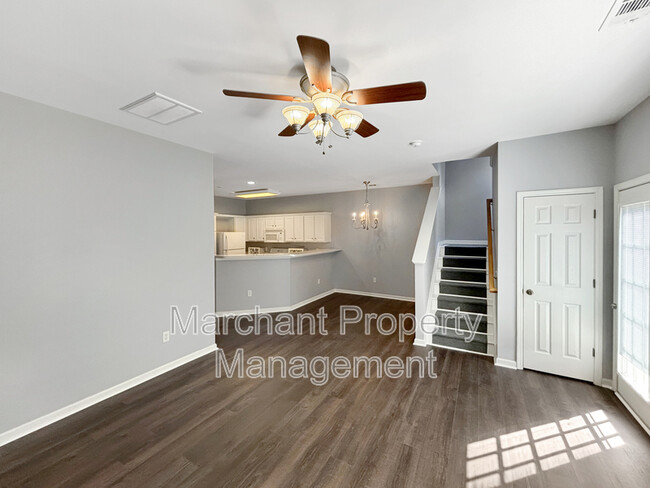 Building Photo - 207 Whaleback Dr
