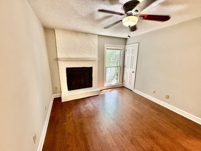 Foto del edificio - 2 Bedroom Condo on Chapman Mountain