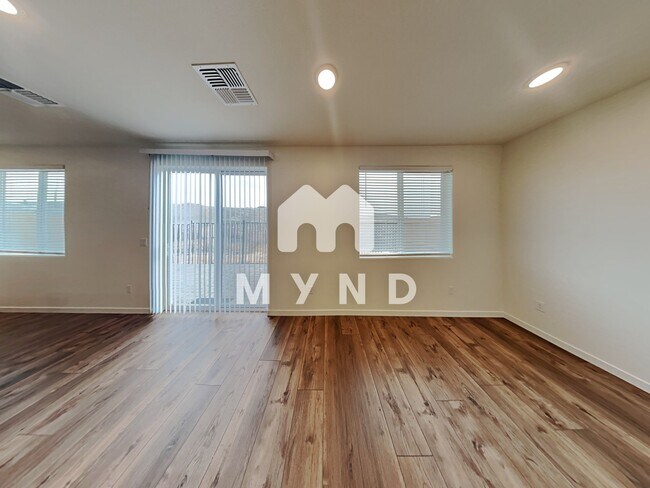 Building Photo - 4904 Black Falcon Way