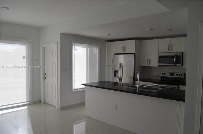 Foto del edificio - 25849 SW 139th Ct