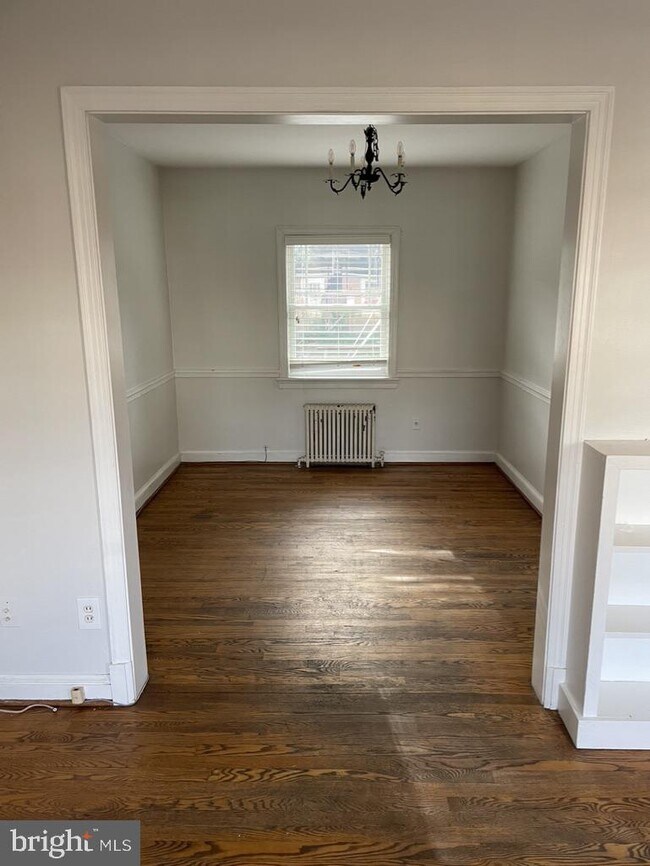 Foto del edificio - 1040 N Monroe St