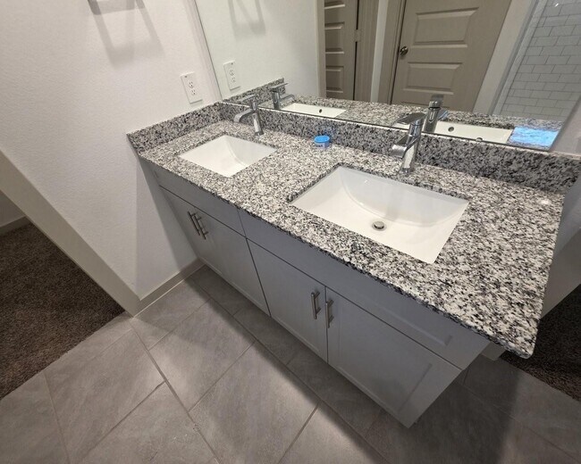 Building Photo - 4918 Natchez Trce