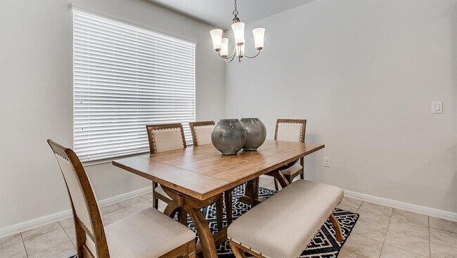 Foto del edificio - 13700 Sage Grouse Dr
